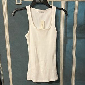 Charlotte Avery/Francesca’s collection ribbed  white tank top size extra small